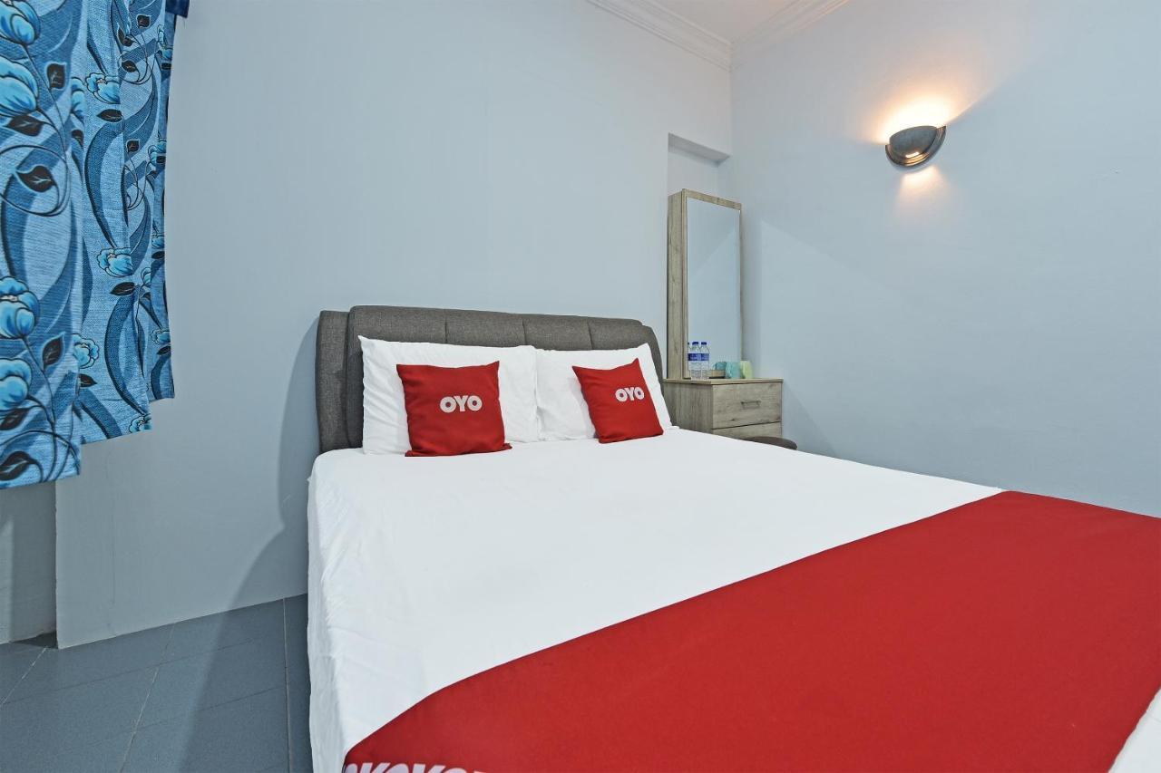 Oyo 90544 M&H Hotel Pengerang Bagian luar foto